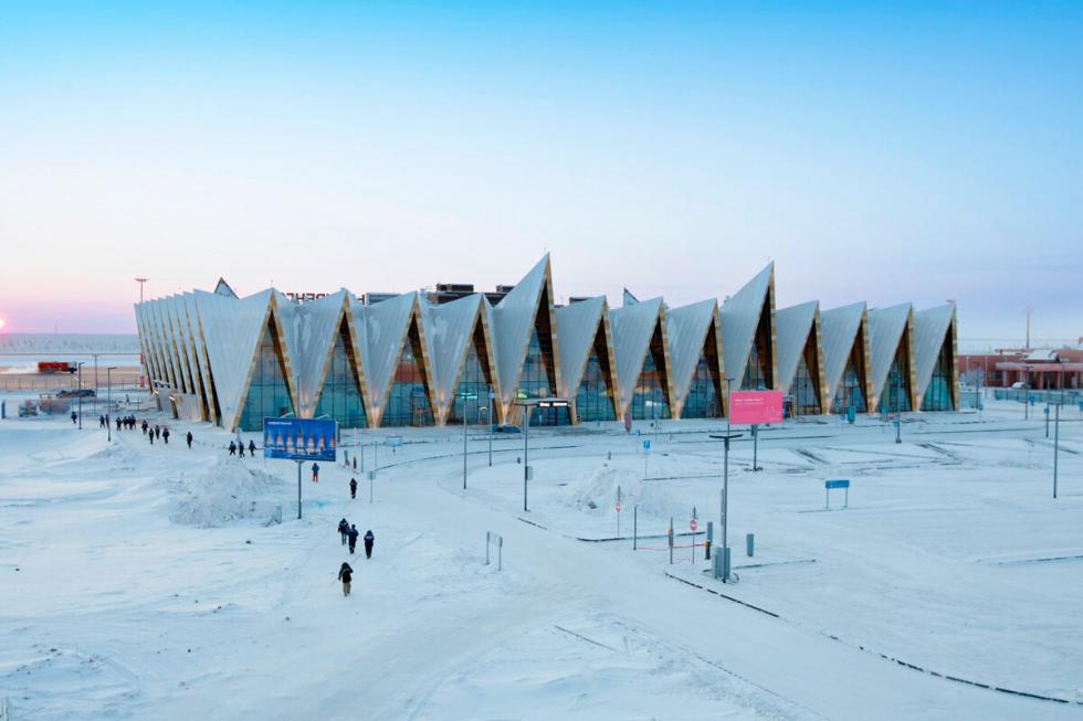 z6com尊龙凯时设计灵感来自帐篷、棚屋和蒙古包的当代俄罗斯建筑(图1)